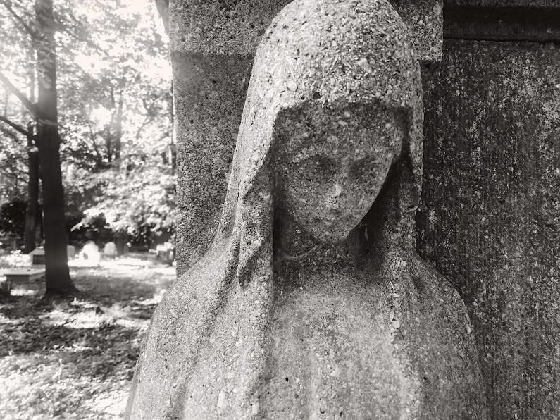 czy zjawiska paranormalne istnieją