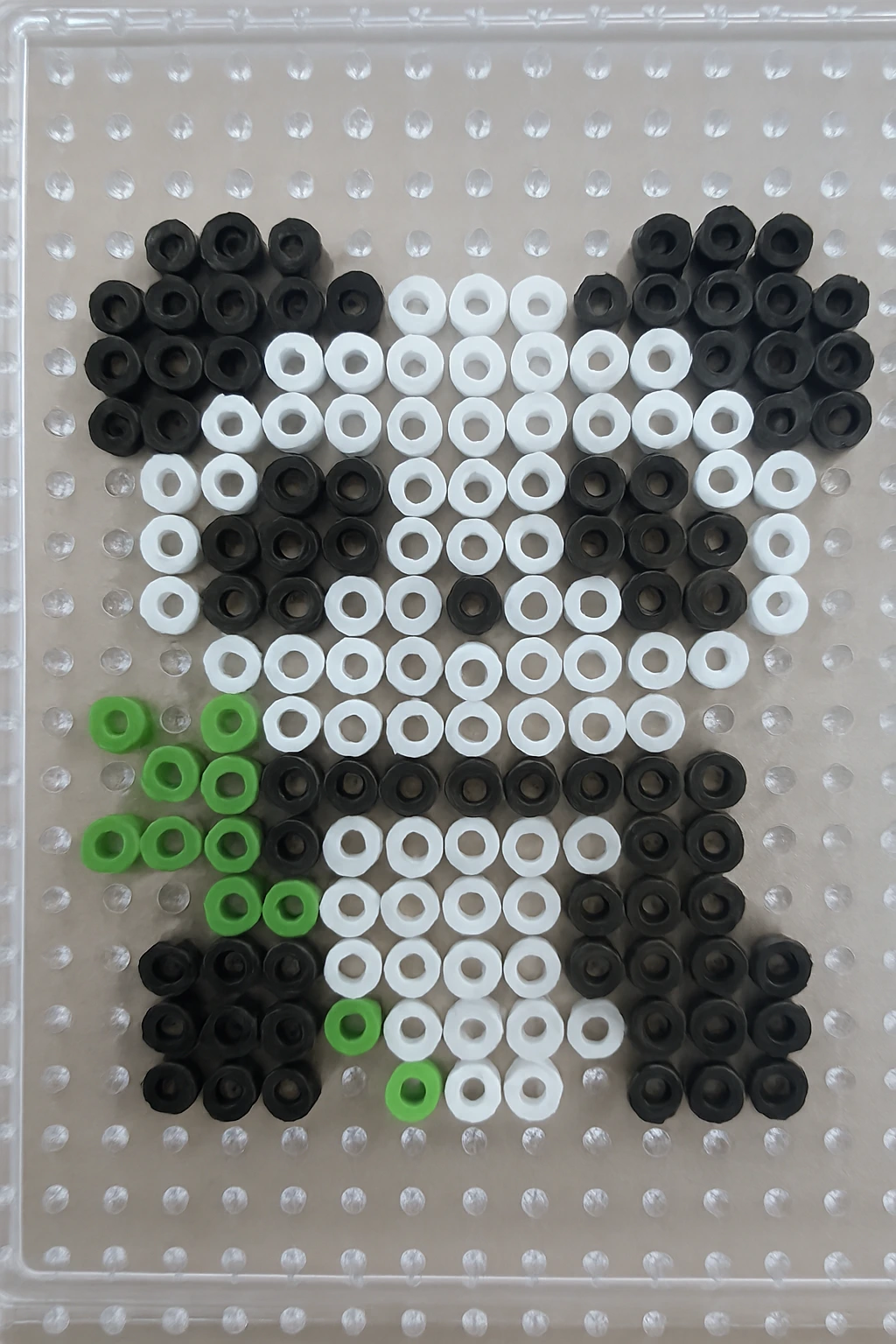 koraliki do prasowania panda