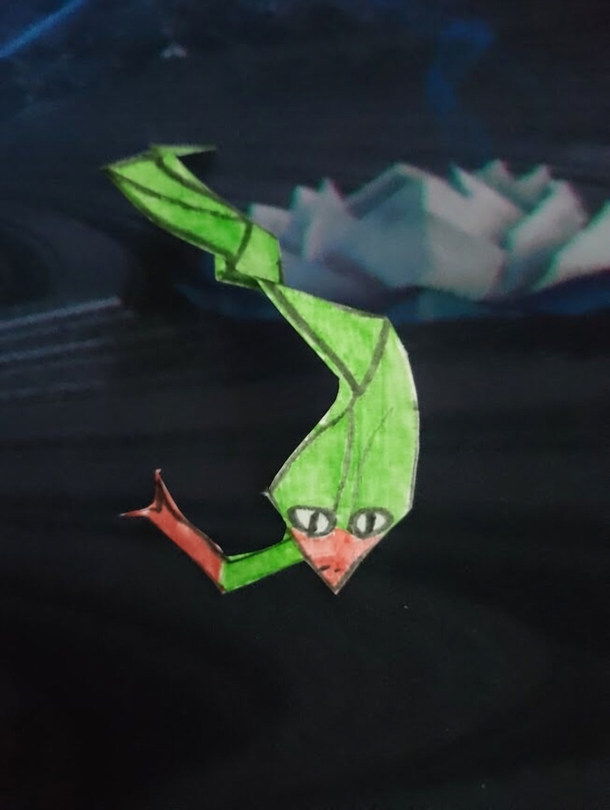 Przykładowy zwijany papierowy wąż – podobny vibe ruchu