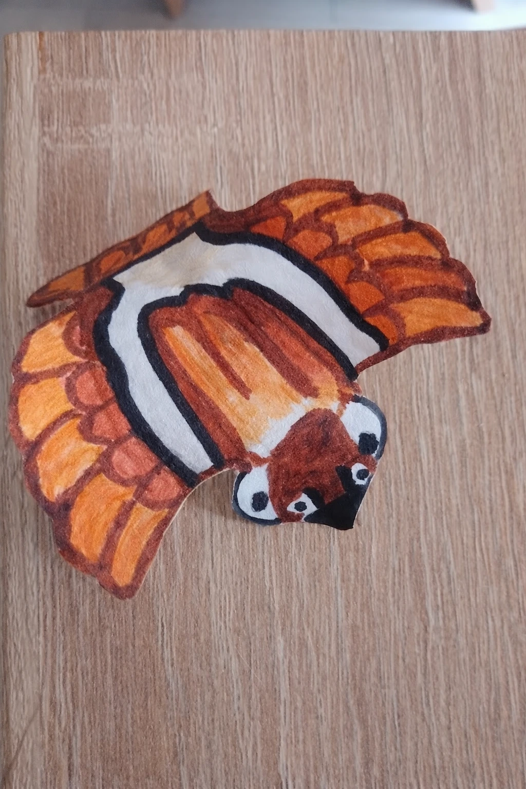 Wróbel mazurek – zbliżenie na głowę i charakterystyczne wzory