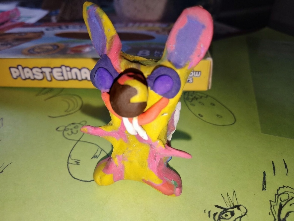 Szalony zajączek z plasteliny