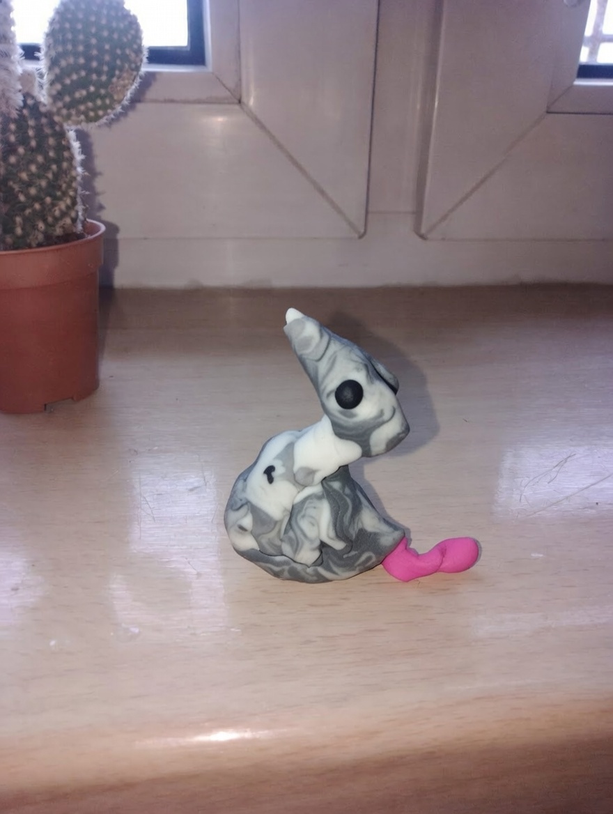 szczurek z plasteliny